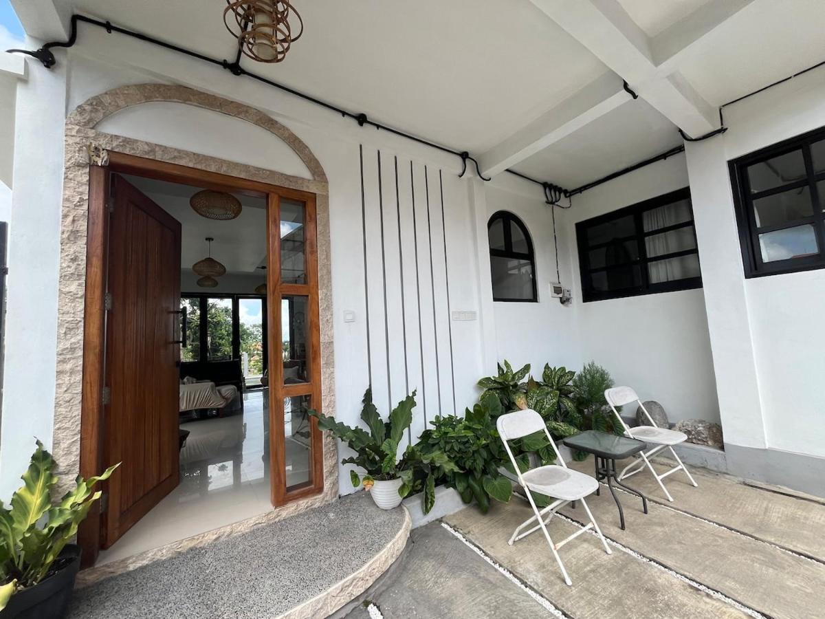 Villa De La Rose 1 Bedroom Ungasan Esterno foto